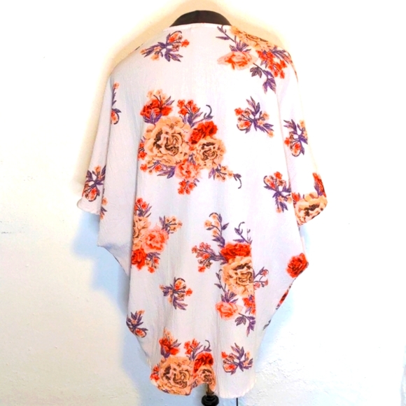 Feathers Floral Print Cardigan - Picture 3 of 5